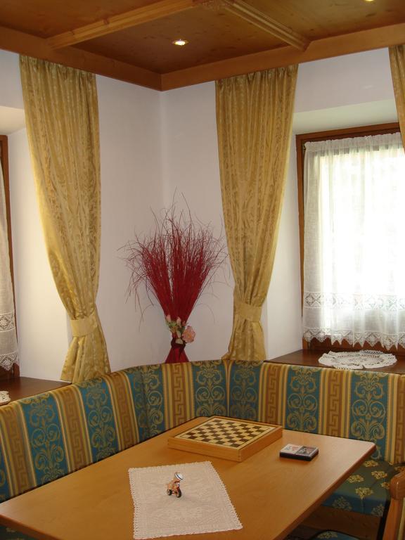 Albergo Garni Ajarnola Ауронцо-ді-Кадоре Екстер'єр фото